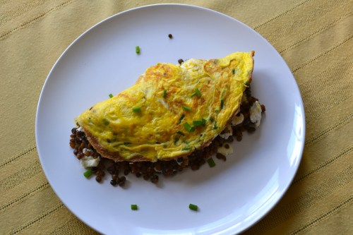 Goat cheese and lentil omelet